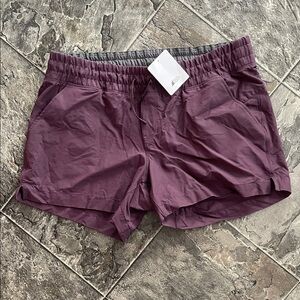 ⭐️NWT MEC Women’s Plum Purple Wonderwall Athletic Sporty Shorts Coastal Gymrat